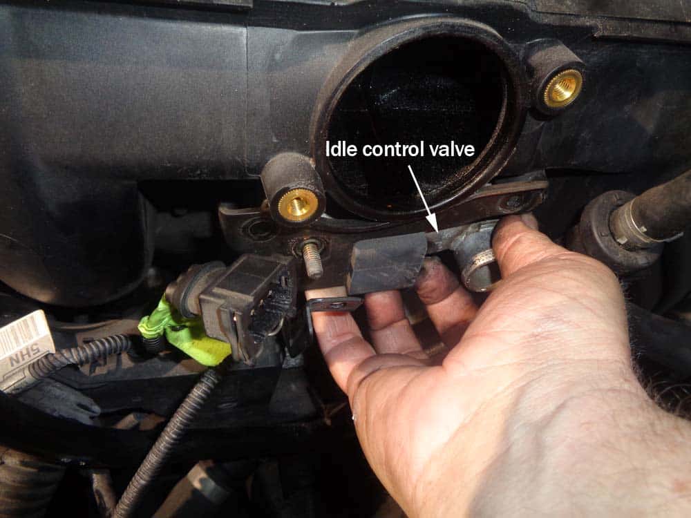 See P2587 in engine